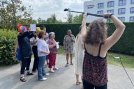 Équipe en pleine séance de tournage lors d’un atelier Courts Métrages by MadCityZen. | © MadCityZen